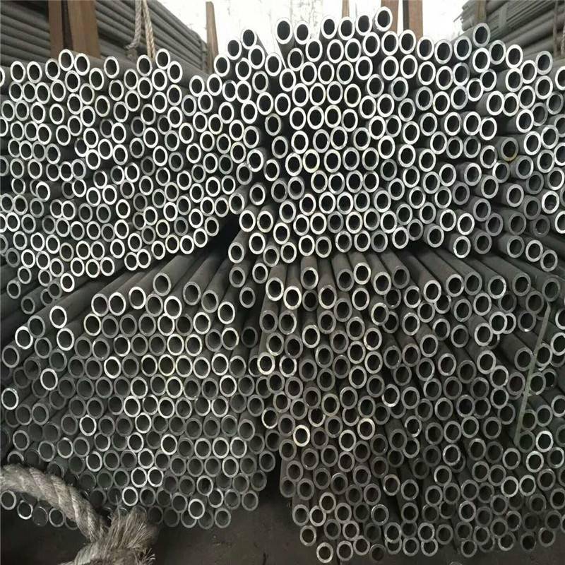 SS304 不鏽鋼管 出產廠家/ 國標(biāo)不鏽鋼管 含稅單價 SS304 不鏽(xiù)鋼管 出產廠家/ 國標不鏽(xiù)鋼(gāng)管 含稅單價