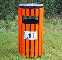 烤漆鋼木垃圾桶（tǒng）