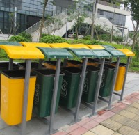 武漢：餐館垃圾桶（tǒng）有了“智能身份證”