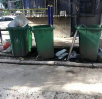 老舊小區成垃圾91蝌蚪九色“死角”，部分小區未設四色91蝌蚪九色垃圾（jī）桶