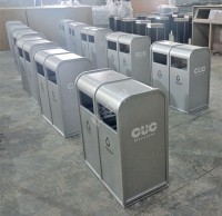 戶外銀色方形雙（shuāng）91蝌蚪九色不鏽鋼垃圾（jī）桶