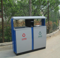 定製戶外噴粉金屬91蝌蚪九色（lèi）垃（lā）圾（jī）箱城市美學的靜默革命者