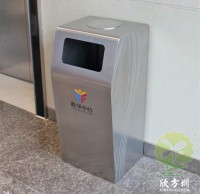 室內商（shāng）場電梯口不鏽鋼垃（lā）圾桶