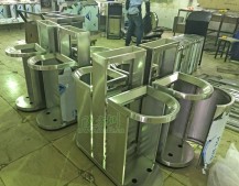 分（fèn）類垃圾箱焊接打磨圖（tú）