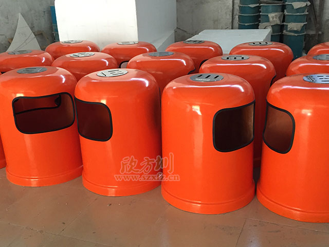 玻璃鋼街道垃圾（jī）桶