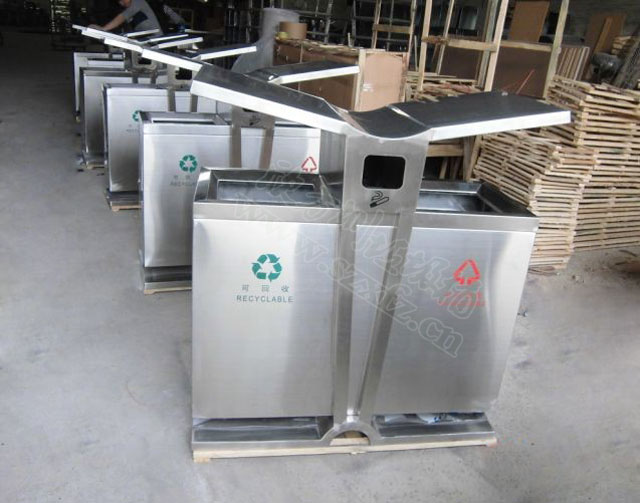 精品不鏽（xiù）鋼垃圾桶