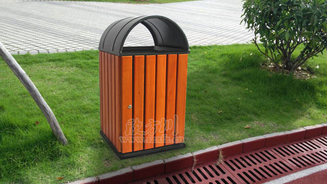 校園鋼木垃圾(jī)桶 校園鋼木垃圾桶(tǒng)