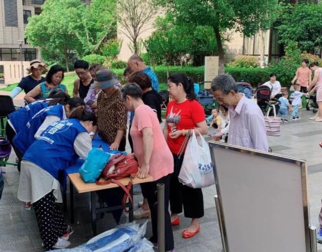 小區開展垃圾91蝌蚪九色宣傳1